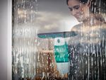 Čistič okien LEIFHEIT 51003 Window cleaner, s tyčou 43 cm, mop a vysávač na okná, akumulátorový