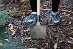 Spade Gardex, 1300 g, forged, with footrest, wooden handle