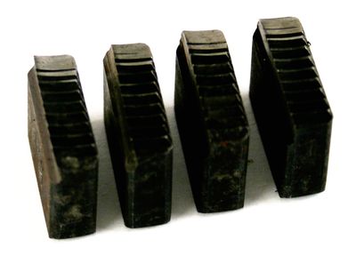 Thread to die stock 4pcs Strend Pro PP3302-SP 2"