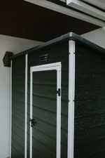 Domček Keter ESSENTIAL 6x4, tmavo-sivý, záhradný, 112x184x195 cm
