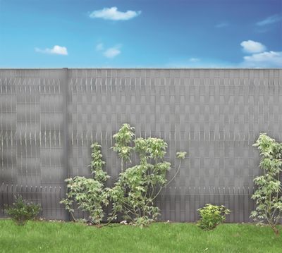 Páska Strend Pro EUROSTANDARD, 47,5 mm, L-35 m, tieniaca, sivá, krycia, na plotové panely, s 20 klipsami, 450 g/m2, PVC, RAL7040