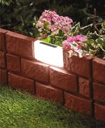 Szegély Strend Pro Garden GB004, 45x29 cm, műanyag, Solar, LED, csomag 4 db, hossza kb. 1,80 m