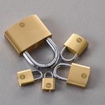 Lakat Yale Y110B/30/115/1, Standard Security, függő, 30 mm, 3 kulcs