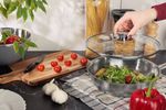 Serpenyő MagicHome Chloe, 24 cm, 2,5 liter, üvegfedővel, rozsdamentes acél