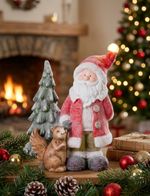 Dekorácia MagicHome Vianoce, Santa s veveričkou a stromčekom, 1 LED, 2xAAA, keramika, 35,50x20x46 cm