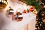 String lights MagicHome Christmas Ball, 20x warm white LED, with balls, 2xAA, steady light, lighting