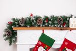 Garland MagicHome Christmas, Berry, 180 cm, 150 branches
