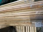 2nd CLASS York Azur 091070 Handle, 120 cm, for mop, for broom, wooden, with thread